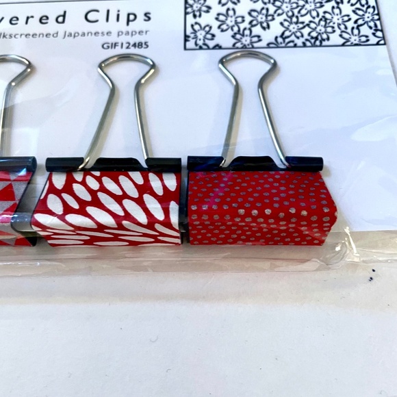 Clips with Japanese Silkscreened Paper - Picture 3 of 3